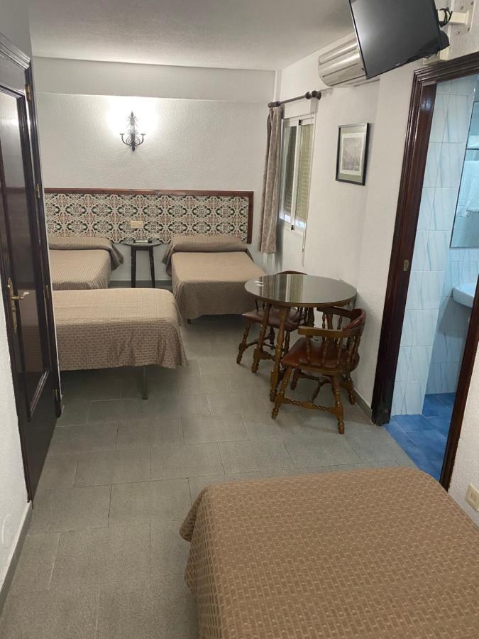 Pension Eurosol Granada Buitenkant foto
